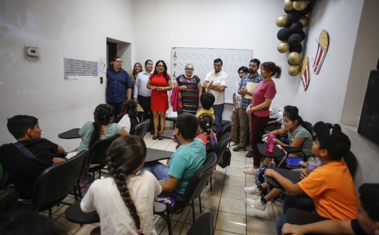 Consejeros del IPACULT realizan recorrido por el Campamento de Verano del CMA