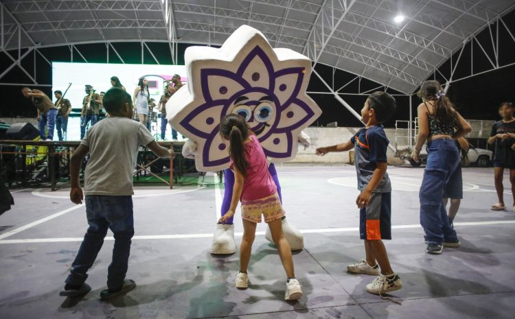Caravana Cultural de IPACULT llena de música y arte el fraccionamiento Praderas del Sol
