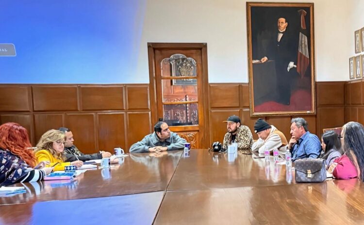  Colectivos de cultura urbana comparten sus propuestas con autoridades culturales municipales
