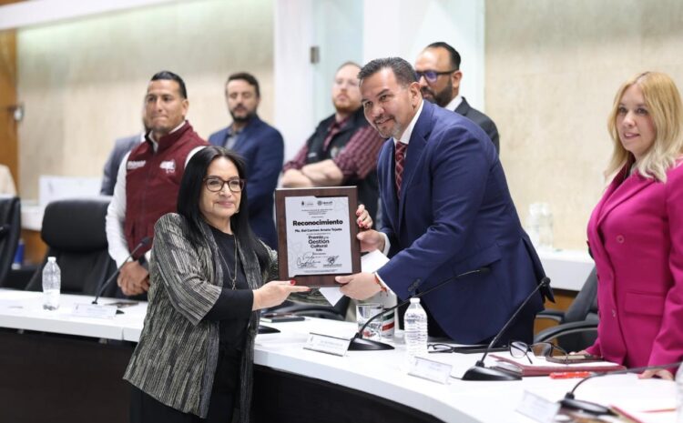  Entrega Alcalde Premio a la Gestión Cultural y Trayectoria Artística