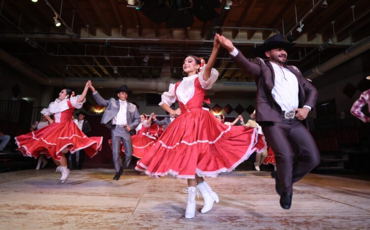  Danza, historia y tradición llenan el CMA con “Chihuahua nuestra herencia”