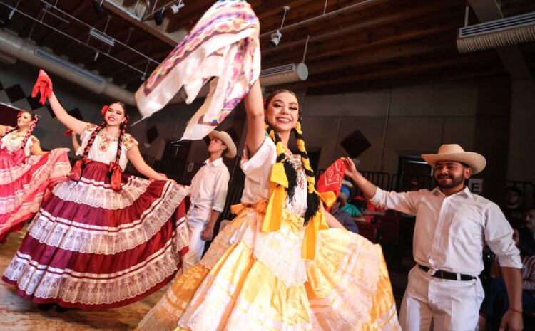  Presentan el espectáculo de danza “Cielito Lindo” en el CMA